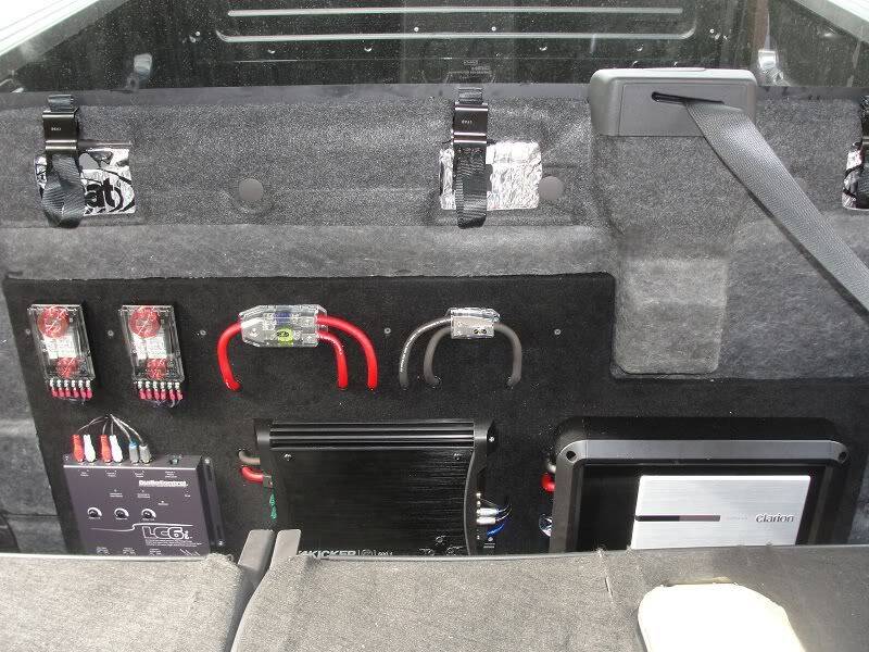 mounting an amp to a sub box